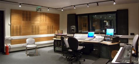 SCE MusicBox soundstudio2 - Edinburgh College Sighthill - Locations ...