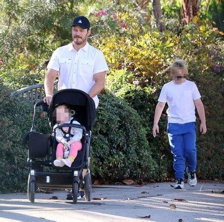 Katherine Schwarzenegger & Chris Pratt’s Daughters In New Photos ...