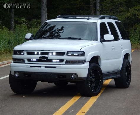 2003 Tahoe White