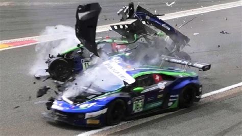 Espectacular Accidente En Una Carrera De Gt Motor