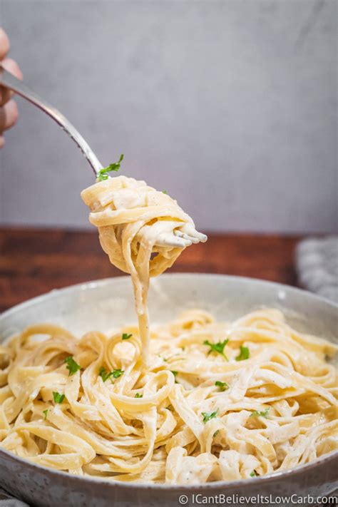 Easy Keto Alfredo Sauce Recipe Low Carb Cream Sauce