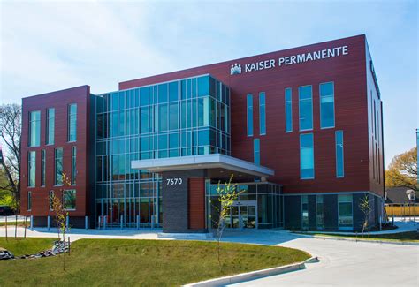 Learn About The Operating Hours And Services Provided At The Otay Mesa Urgent Care Kaiser Medical Office Facility 7