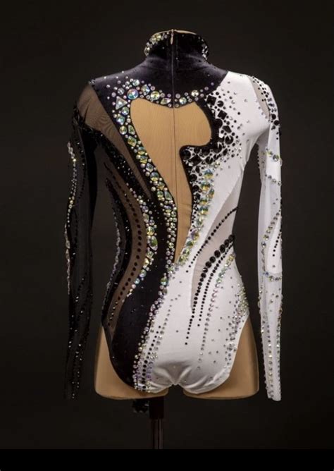 Пин от пользователя Telma Filipe на доске gym | Одежда для танцев ...