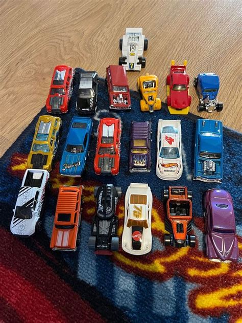 Hot Wheels Lot De 19 Voitures Kaufen Auf Ricardo