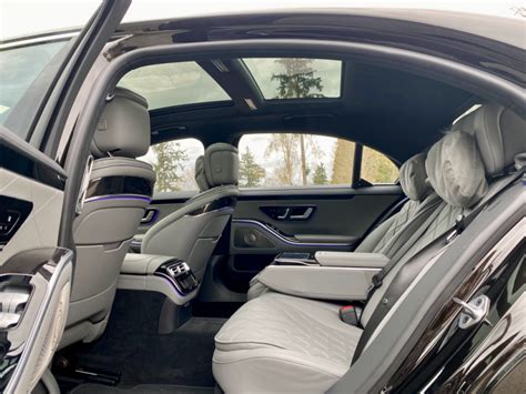 9 Over-the-top Luxe Features We Love: 2021 Mercedes-Benz S580 Luxury Car- A Girls Guide to Cars