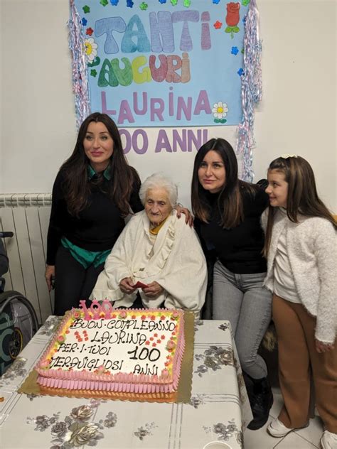 Nonna Laurina Compie 100 Anni Grande Festa Alla Rsa Angeli Custodi