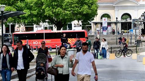 Élections législatives 2024 parmi lAude les 8 candidats planchent