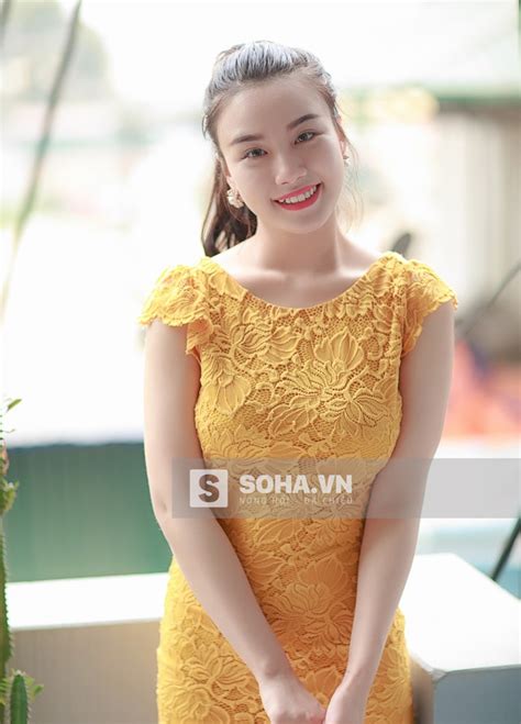 Bức xúc vụ triệu hot girl cảnh nóng nói ra thân thế thực sự