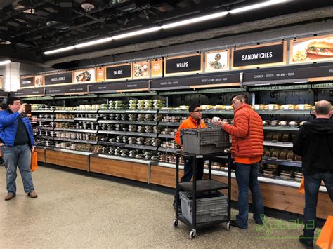 Amazon Abre Su Primer Go Grocery Un Supermercado Sin Cajeros Y Hasta