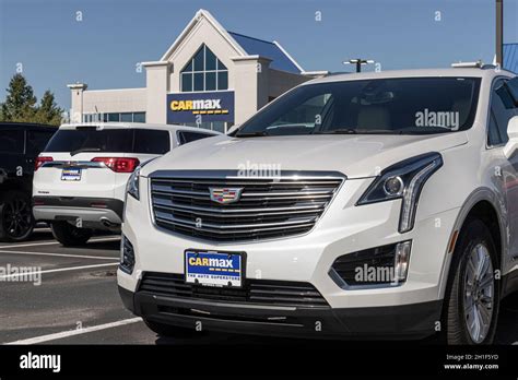 Indianapolis - Circa October 2021: CarMax Auto Dealership Cadillac ...