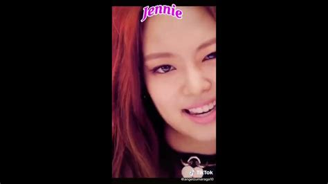 Lisa And Jennie Rap Battle Blackpink Youtube