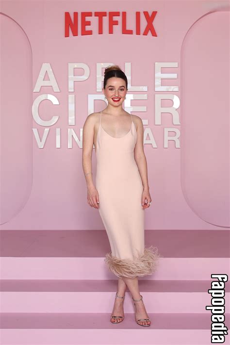 Kaitlyn Dever Nude Leaks Photo Fapopedia