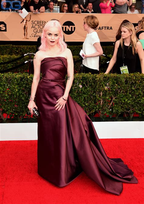 Taryn Manning Nude Pictures Onlyfans Leaks Playboy Photos Sex Scene Uncensored