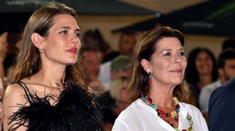 Carolina De M Naco Y Carlota Casiraghi Deslumbran Con Estos Dise Os De