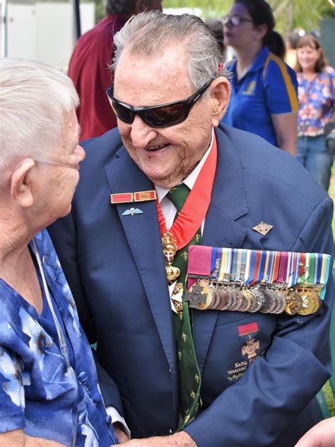 Vc Winner Keith Payne Leads Ingham Anzac Day Service Townsville Bulletin