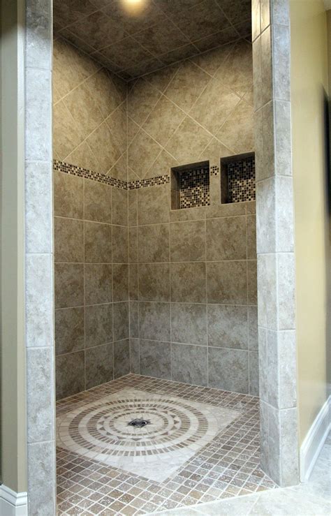 White Rock tile and medallion #shower #tileshower #bathroom #tile Tile ...