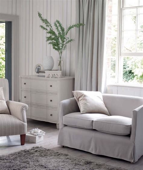 Laura Ashley curtains – the finishing touch to every elegant interior