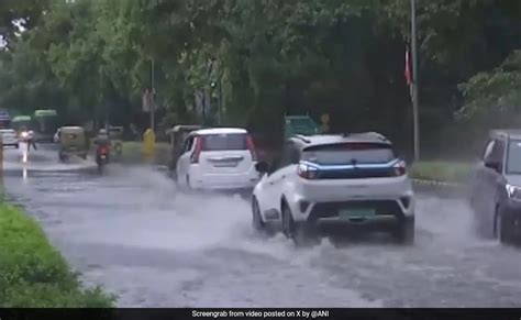 Delhi Rain Delhi Monsoon Delhi Weather Video Delhi Drowns In Heavy