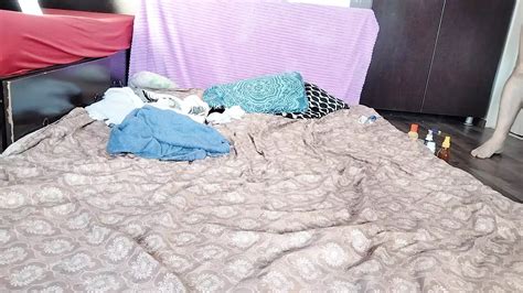 My Amateur Wife Gives Me A Handjob Until I Cum Hot Amateur Couple Crazy Sex In The Bedroom
