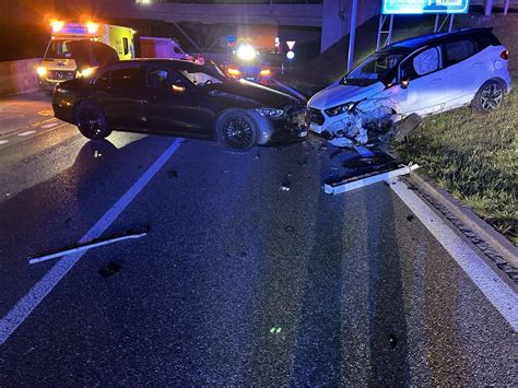 Autofahrer verursacht Unfall in Zufikon alle müssen ins Spital und der