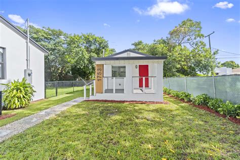 1753 NW 46th St Miami, FL 33142 - Rent To Own - Bewe