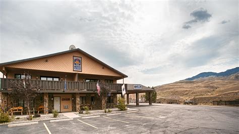 Gardiner Hotel Coupons for Gardiner, Montana - FreeHotelCoupons.com