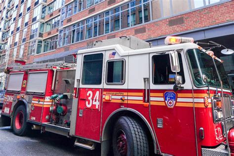 Fdny Hq Fire Chiefs Homes Raided By Fbi And Nyc Investigators In