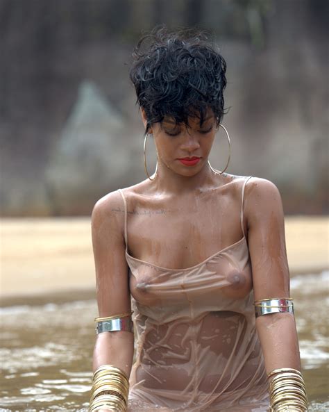 Rihanna Topless Exposed Pierced Nipples Hot Celebs Home