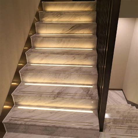 Pin By Manav Salwan On Mall Flooring And Steps Staircase Design