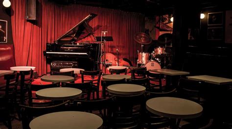 11 Best Jazz Clubs & Bars in NYC in 2025 - Nextbop Jazz