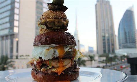 Dubai Restaurant Set To Launch 136 Luxury Burger Arabianbusiness