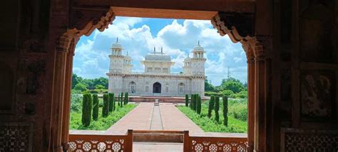 Prenota Il Tour Privato Dell Alba Del Taj Mahal In Auto Da Delhi