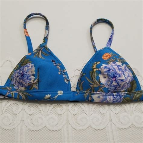 Triangl Swimwear Swim T Triangl Blue Floral Bikini Top Various