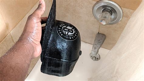 how to clean a new era fitted hat