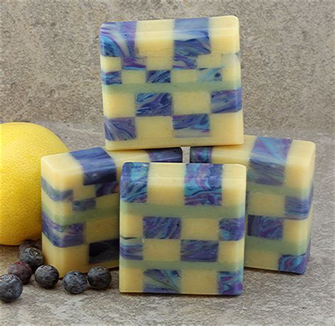 Alaiyna B Bath And Body Mosaic Soap Tutorial