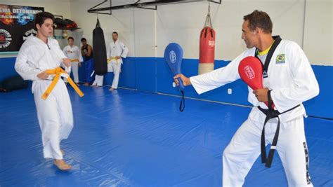 Campeonato Estadual De Taekwondo Re Ne Cerca De Atletas Em Cacoal