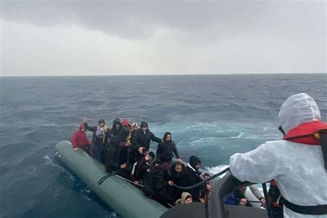 Turkish Coast Guard Rescues 104 Irregular Migrants Off Aegean Sea Coast