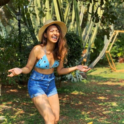 Radhika Apte Stuns In A White Bikini Actress Looks Sexy In These
