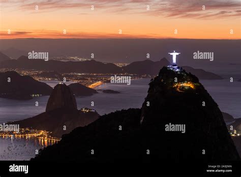 Beautiful view to Christ the Redeemer Statue and Sugar Loaf Mountains ...