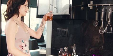 Redheaded Milf Licking Lesbian Tnaflix