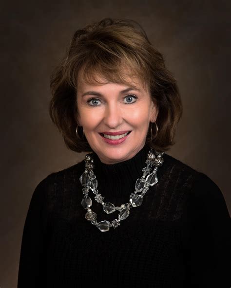 Dr. Lori Hansen Named Dean Of Medical Student Affairs - Midwest Medical