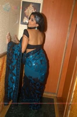 Actress Monalisa Hot Sari 950x1024 Wallpaper Teahub Io