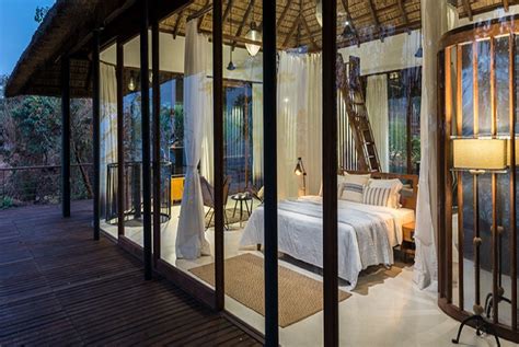 holi  gorgeous hotels resorts offering unbelievable deals