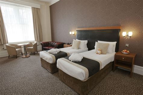 Travelers react to bradford forster square bradford renovation plans 8