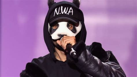 panda maskentrager cro album kommt diesen sommer promiflashde