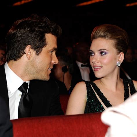 Scarlett Johansson And Ryan Reynolds Kiss