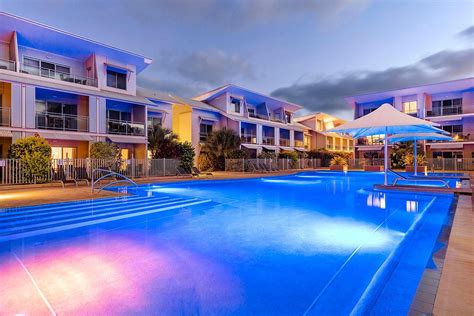 pool  oaks broome hotel pictures reviews tripadvisor