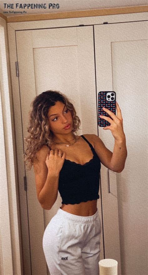 Overtime Megan Nude TikTok Girl Over Leaked Photos And Videos The Fappening