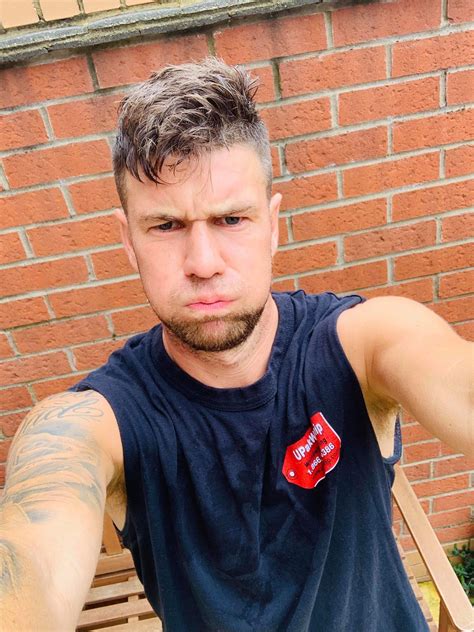 Commuters are voicing anger over inaccurate train train running status 3