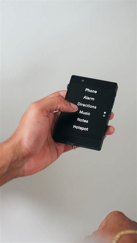 The Light Phone (@thelightphone) • Instagram photos and videos